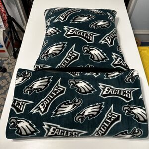 NFL Philadelphia Eagles Fleece Lap Blanket and Pillow Set Handmade NWOT